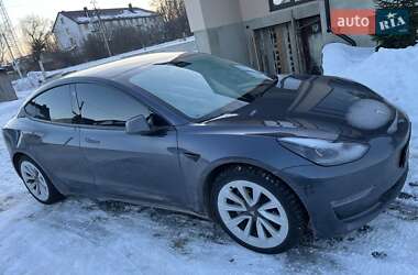 Tesla Model 3  2023