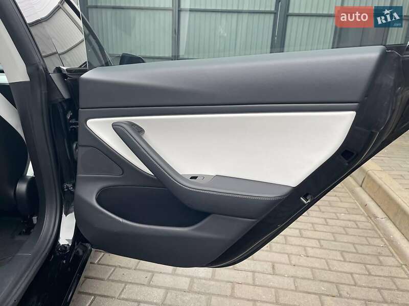 Седан Tesla Model 3 2020 в Харкові фото 44 Седан Tesla Model 3 2020 в Харкові