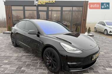 Tesla Model 3  2018