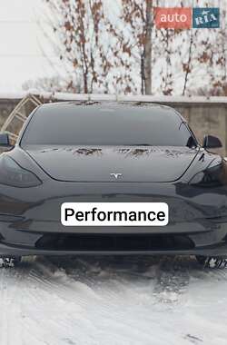 Tesla Model 3  2023