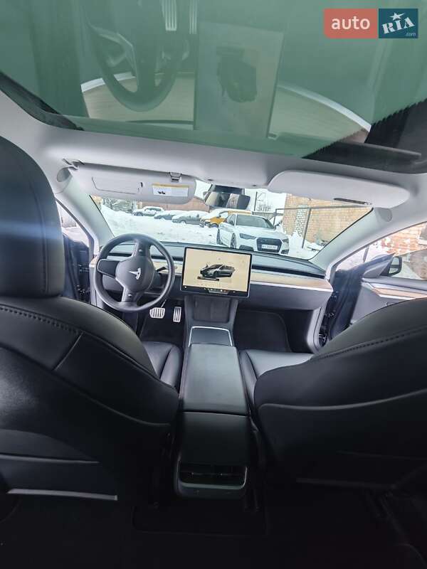 Седан Tesla Model 3 2023 в Фастове