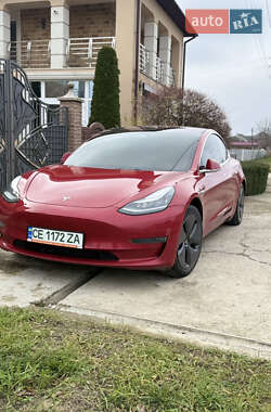 Tesla Model 3  2018