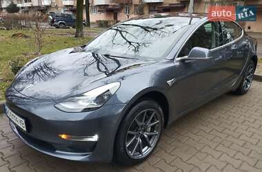 Tesla Model 3 2018