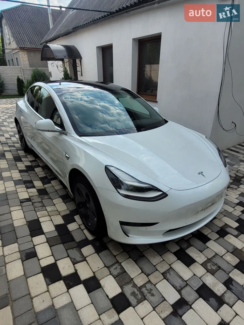 2019 Tesla Model 3 - мініатюра 4