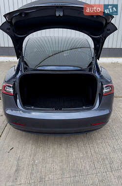Седан Tesla Model 3 2023 в Черновцах фото 14 Седан Tesla Model 3 2023 в Черновцах