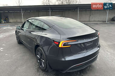 Седан Tesla Model 3 2024 в Днепре