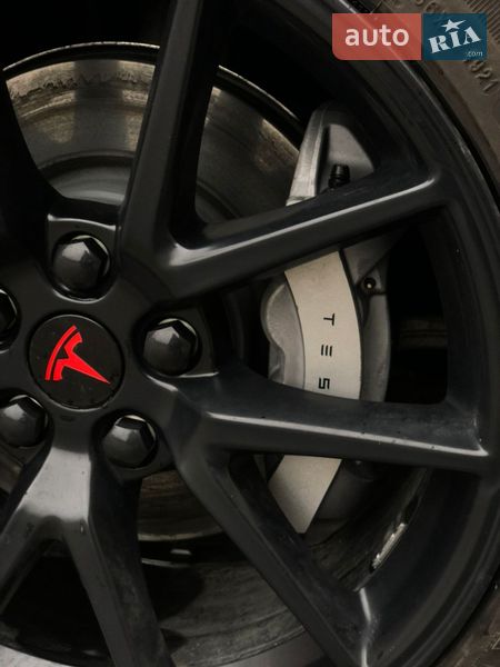 Седан Tesla Model 3 2022 в Белой Церкви