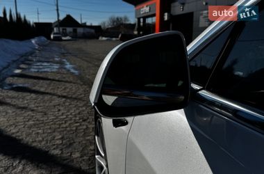 Седан Tesla Model 3 2020 в Коростишеві