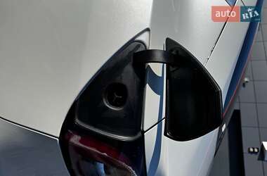 Седан Tesla Model 3 2020 в Коростишеві