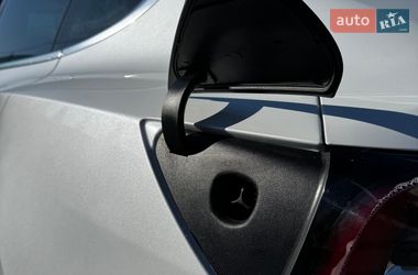 Седан Tesla Model 3 2020 в Коростишеві