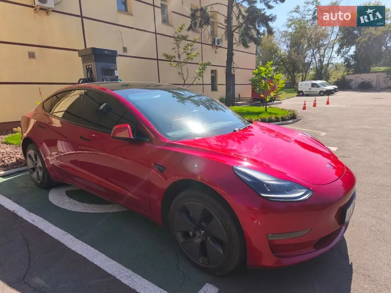 Tesla Model 3 2021