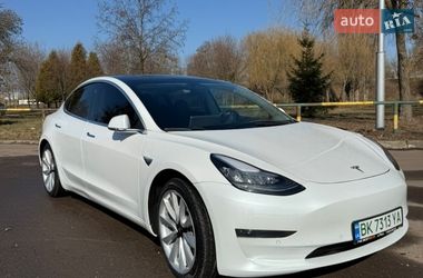 Седан Tesla Model 3 2020 в Рівному фото 2 Седан Tesla Model 3 2020 в Рівному