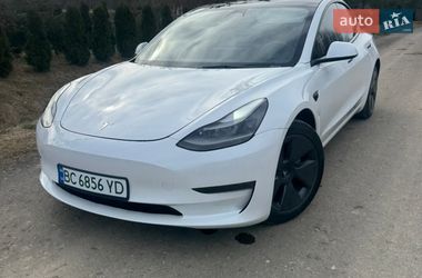 Tesla Model 3  2023