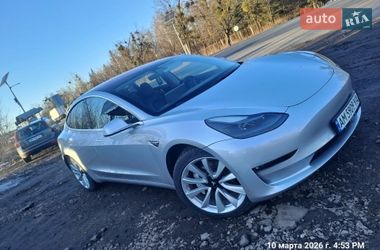 Tesla Model 3 2018
