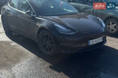 Tesla Model 3  2018