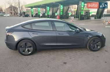 Tesla Model 3  2023