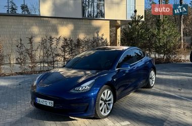 Tesla Model 3 2019