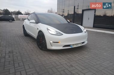 Tesla Model 3 2019