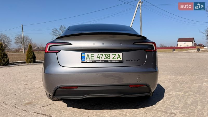 Седан Tesla Model 3 2024 в Ковелі
