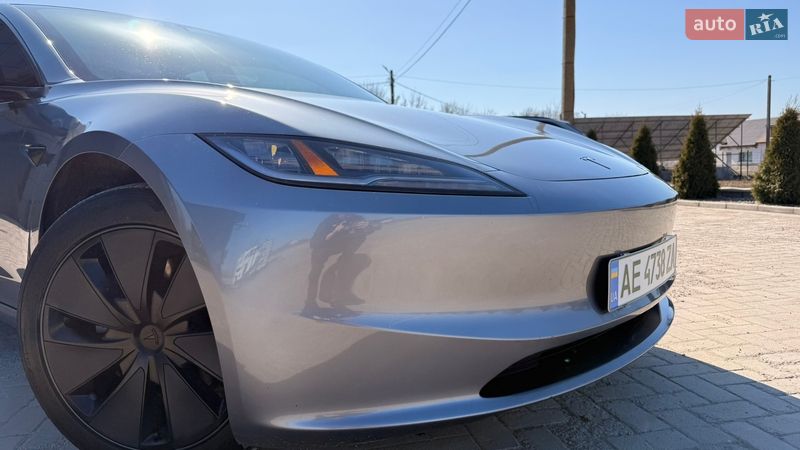 Седан Tesla Model 3 2024 в Ковелі