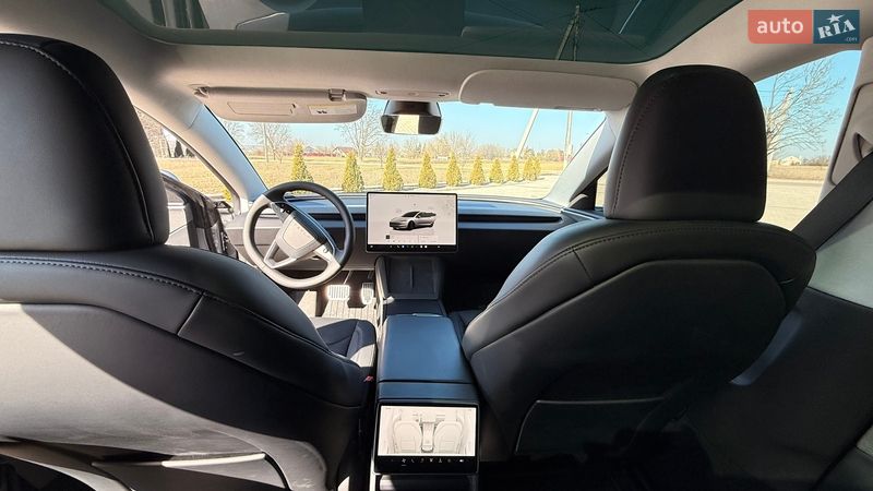Седан Tesla Model 3 2024 в Ковелі