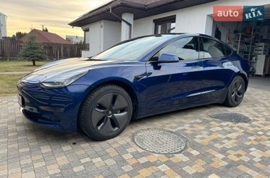 Tesla Model 3 2019
