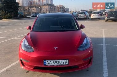 Tesla Model 3 2022