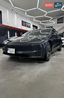 Tesla Model 3  2025