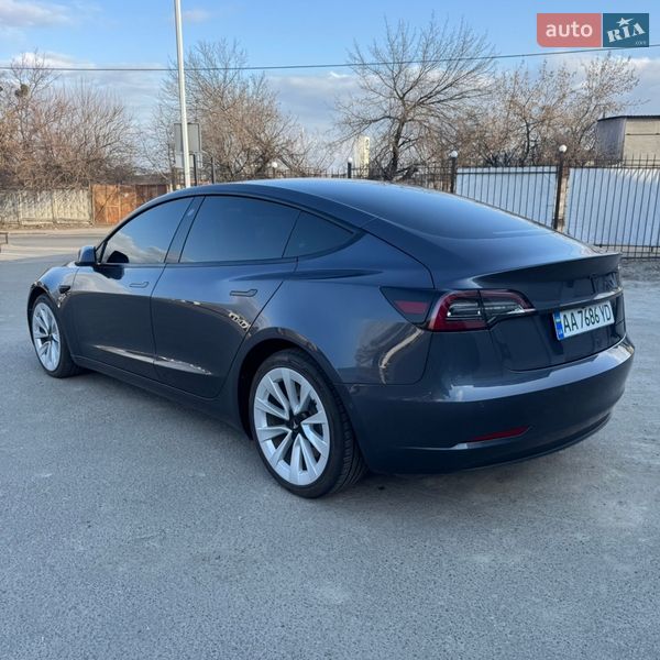 Седан Tesla Model 3 2022 в Киеве фото 7 Седан Tesla Model 3 2022 в Киеве