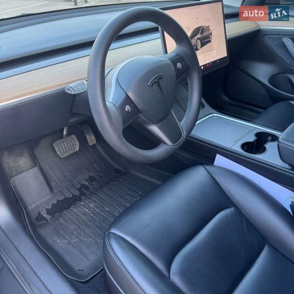 Седан Tesla Model 3 2022 в Киеве фото 9 Седан Tesla Model 3 2022 в Киеве