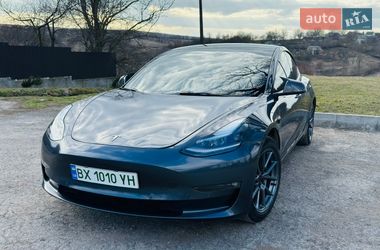 Tesla Model 3 2021