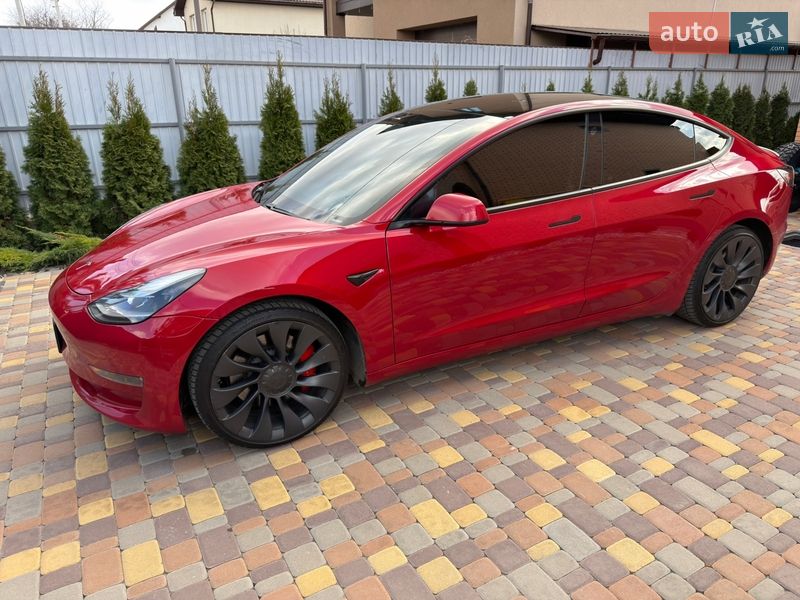 Седан Tesla Model 3 2021 в Білій Церкві