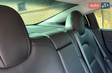 Седан Tesla Model 3 2021 в Білій Церкві