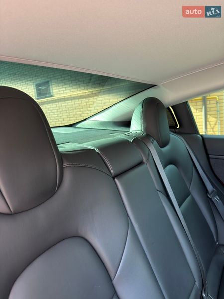 Седан Tesla Model 3 2021 в Білій Церкві