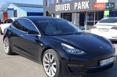 Tesla Model 3 2019