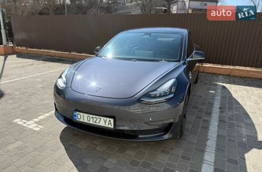Tesla Model 3  2018