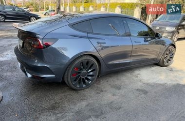 Седан Tesla Model 3 2023 в Киеве фото 4 Седан Tesla Model 3 2023 в Киеве