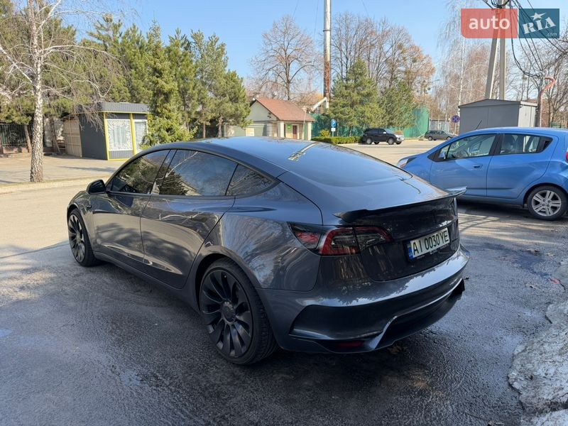 Седан Tesla Model 3 2023 в Киеве фото 7 Седан Tesla Model 3 2023 в Киеве