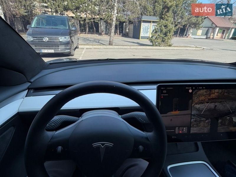 Седан Tesla Model 3 2023 в Киеве фото 10 Седан Tesla Model 3 2023 в Киеве