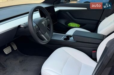 Седан Tesla Model 3 2023 в Киеве фото 12 Седан Tesla Model 3 2023 в Киеве