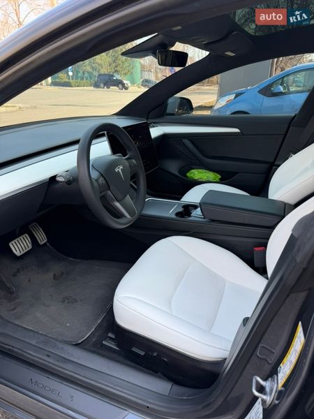 Седан Tesla Model 3 2023 в Киеве фото 12 Седан Tesla Model 3 2023 в Киеве