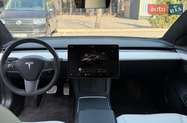 Седан Tesla Model 3 2023 в Киеве фото 14 Седан Tesla Model 3 2023 в Киеве