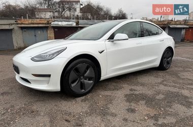 Tesla Model 3 2018