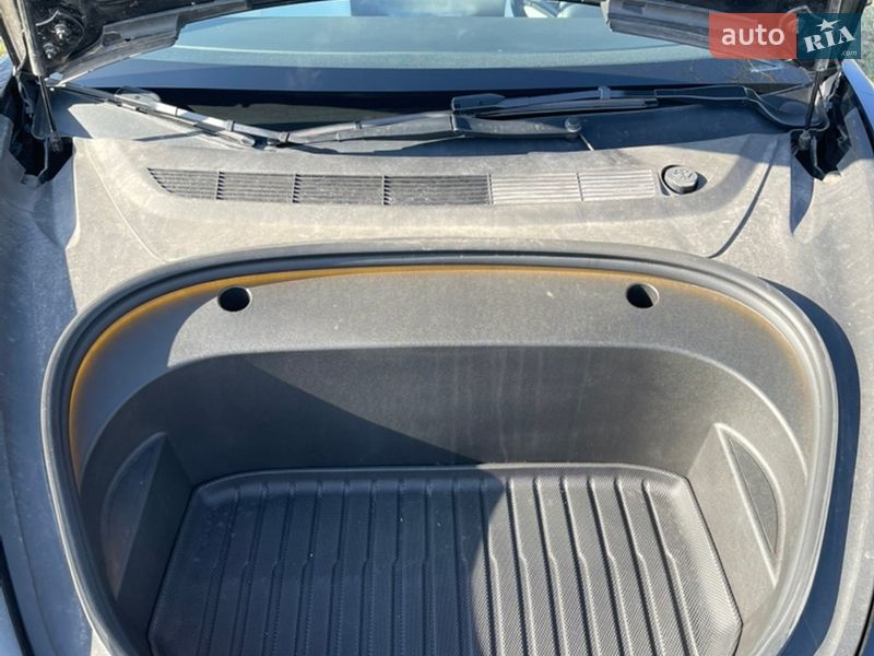 Седан Tesla Model 3 2022 в Кропивницькому фото 12 Седан Tesla Model 3 2022 в Кропивницькому