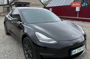 Седан Tesla Model 3 2019 в Павлограді фото Седан Tesla Model 3 2019 в Павлограді