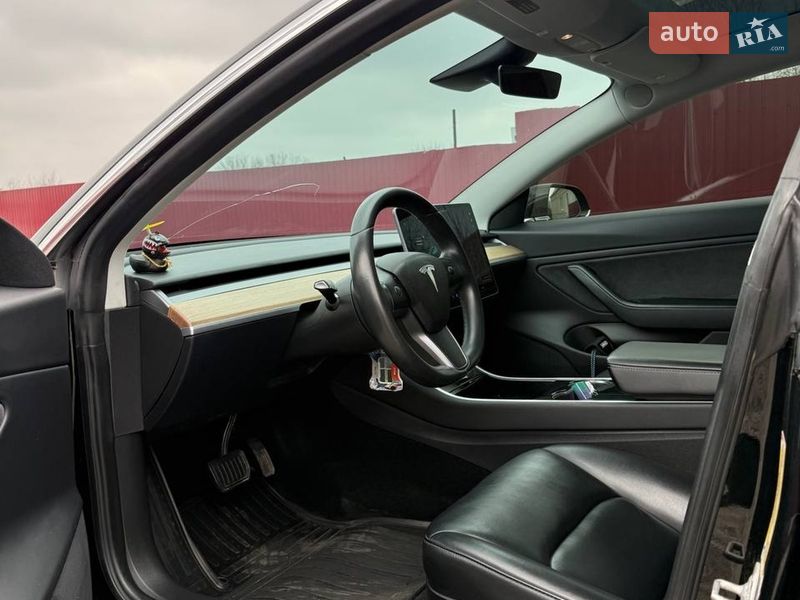 Седан Tesla Model 3 2019 в Павлограді фото 13 Седан Tesla Model 3 2019 в Павлограді