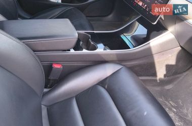 Седан Tesla Model 3 2020 в Днепре