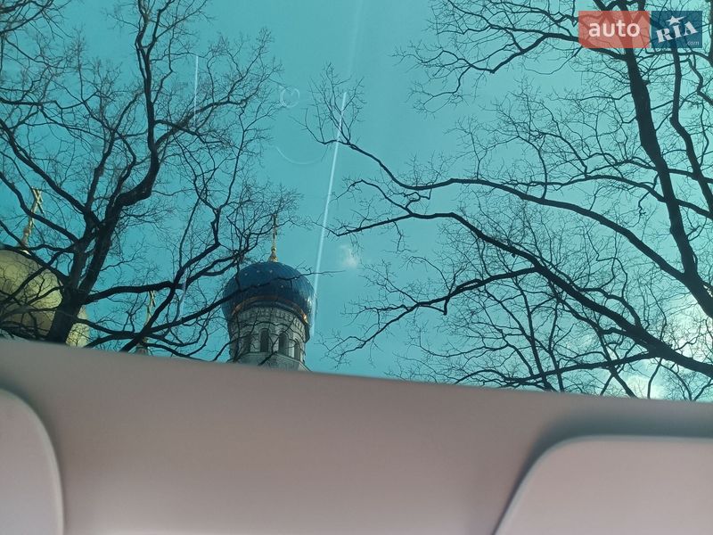Седан Tesla Model 3 2019 в Києві