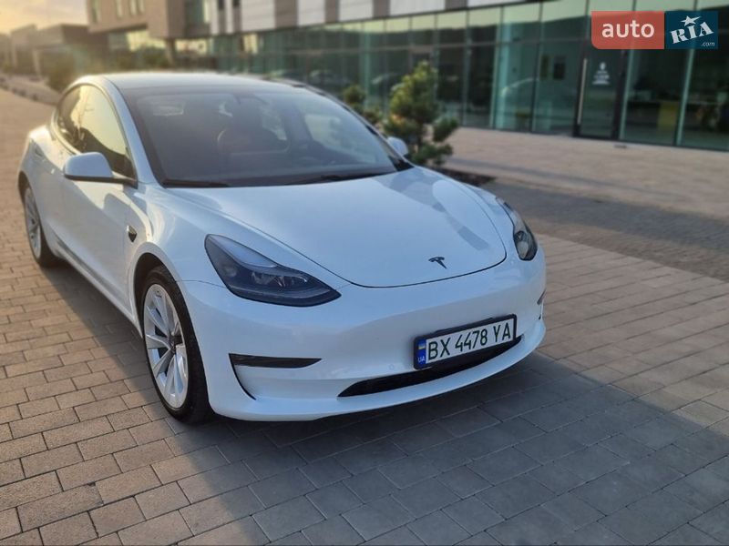 Седан Tesla Model 3 2021 в Хмельницькому фото 4 Седан Tesla Model 3 2021 в Хмельницькому