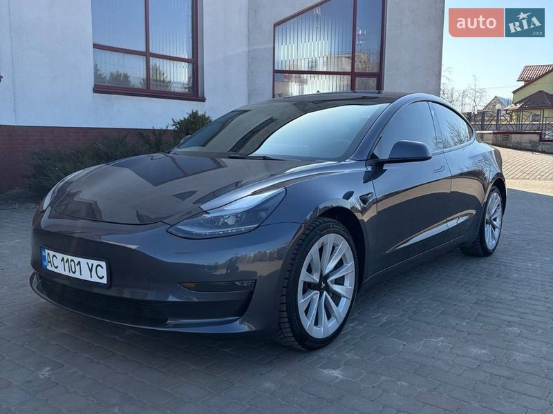 Седан Tesla Model 3 2022 в Луцке фото 11 Седан Tesla Model 3 2022 в Луцке